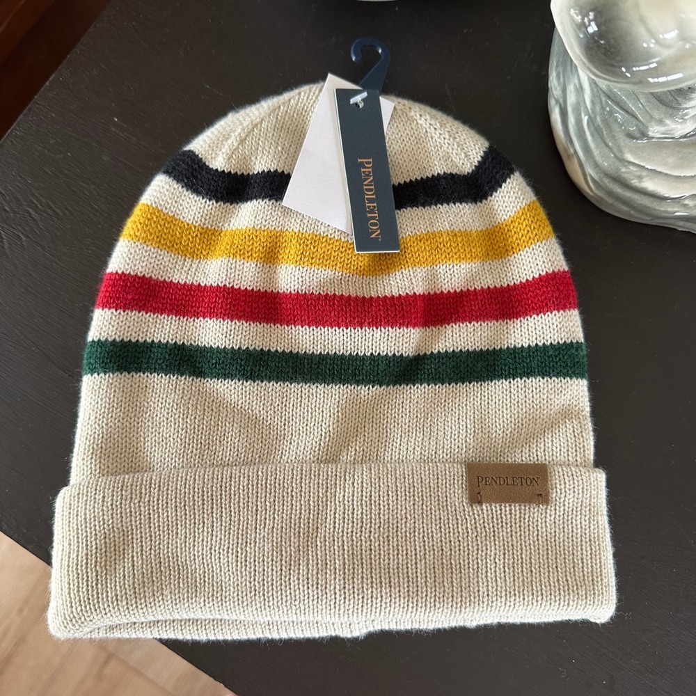 Pendleton Glacier Stripe Knit Beanie Cream Multi Color Hat GS764-54821 NEW